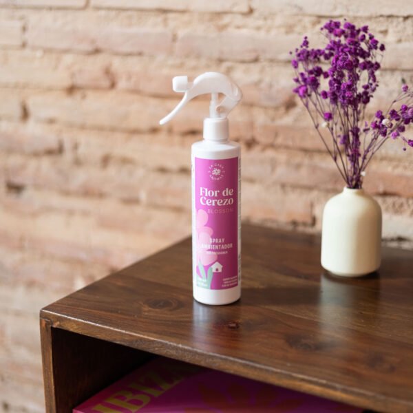 Spray d'ambiance à la fleur de cerisier - 300 ml Sakura